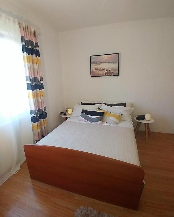 Apartments Pipi Pakoštane Exteriér fotografie