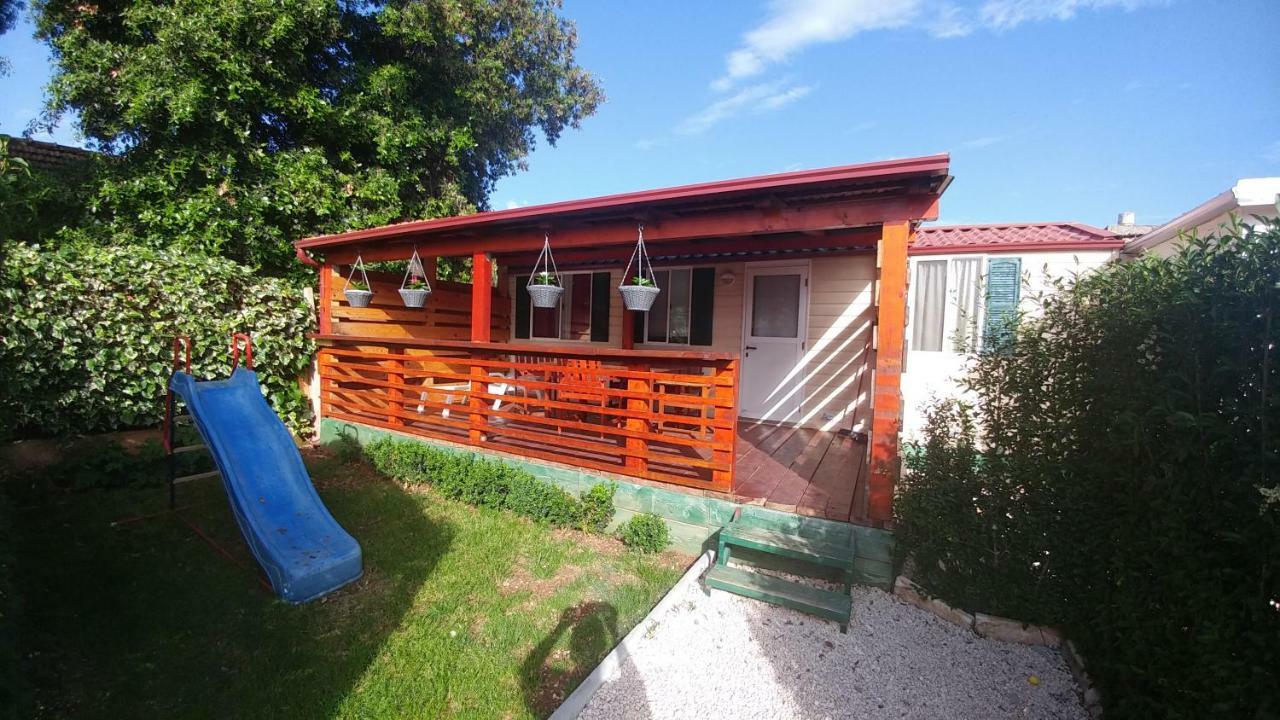 Apartments Pipi Pakoštane Exteriér fotografie